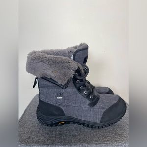 UGG Mens gray Vibram Shearling Boots, Size 12